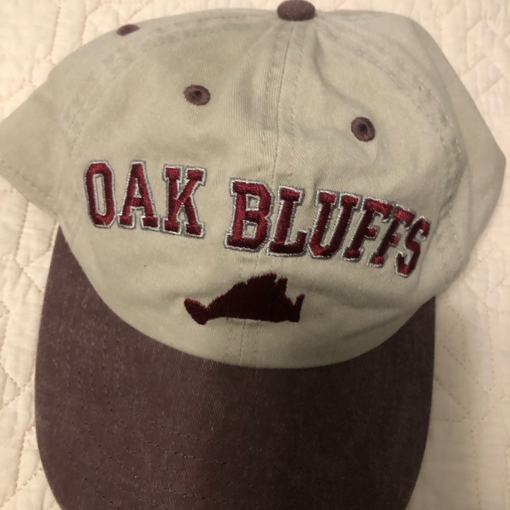 Oak Bluffs Embroidered Two-Tone Baseball Cap - Picture 5 of 5